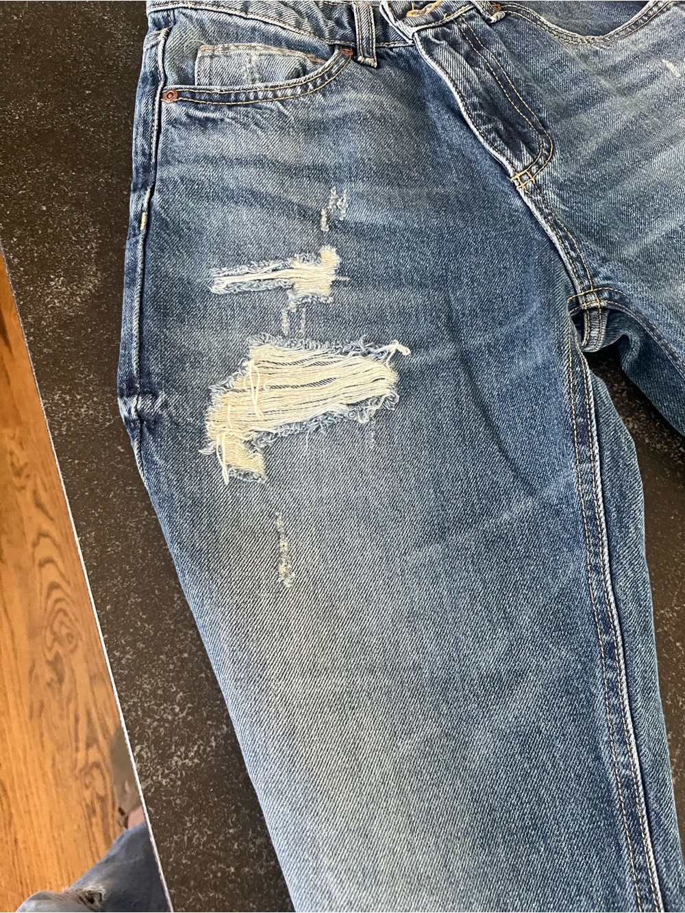 Zara jeans - Picture 8 of 9